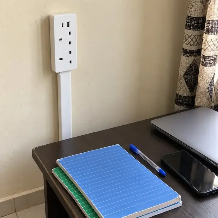 Desk use